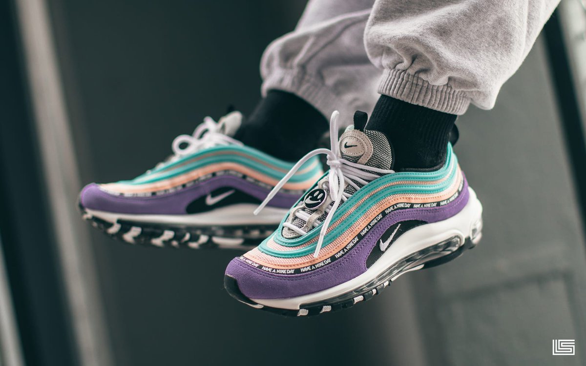 am 97 have a nike day