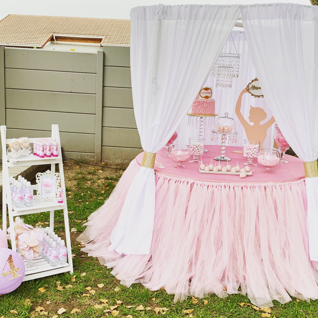 eld_sa's tweet photo. Our Dessert Table setup for Alessandra’s TUTU Cute Ballerina themed 4th birthday #tutubirthdayparty #ballerinabirthdaytheme #happy4thbirthday #styleddesserttable #eventplanner #durbanville #ruslamere #capetown #capetownsouthafrica #everylittledetail #eldsa @Ruslamere https://t.co/LCojwCLXQK