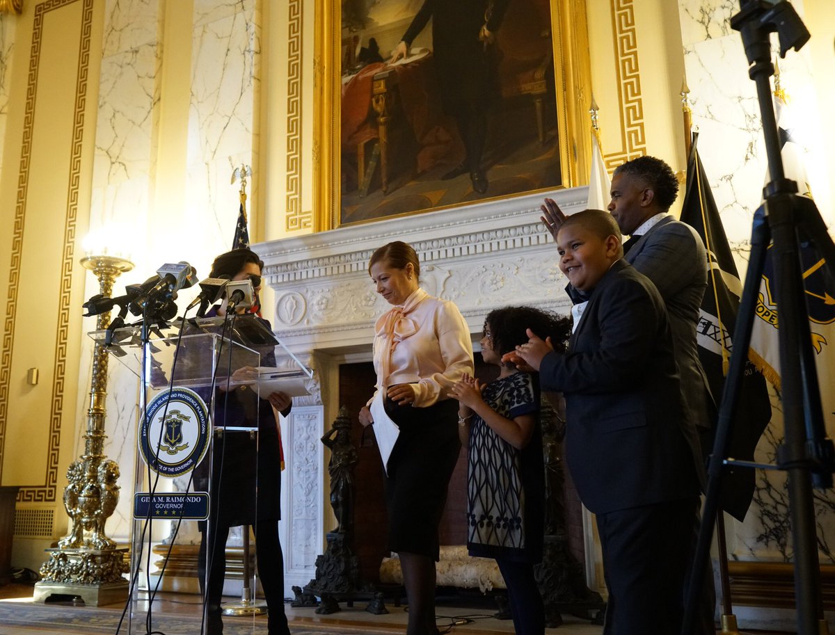 Gina Raimondo tweet media