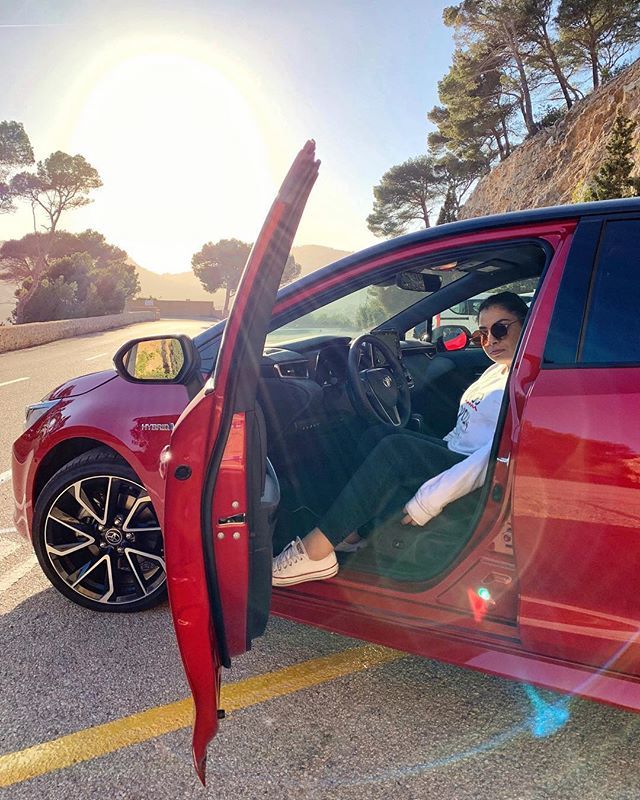 GoWithGeets's tweet image. When u find the one that’s right for you...🚗 @toyotauk the #corolla hatchback is GORGEOUS!
Perfect colour, perfect size and perfectly ME! 😍
Have you found your perfect car?
#iwant #hybrid #toyota #red #moveahead #Corolla #theone ift.tt/2FeMFyB