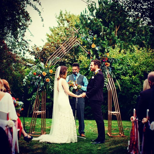 plankandpipe's tweet photo. Summer's around the corner, so hopefully our arch will make another outing 🙌☀️🙌 https://t.co/VXqA6RvtAK .
.
.
#copperarch #handmade #originaldesign #copper #industrial #wedding #weddinghire #display #weddingarch #manchester #creativeengineer #knutsf… https://t.co/G6paUe9jKY https://t.co/6FQS6vMOyX