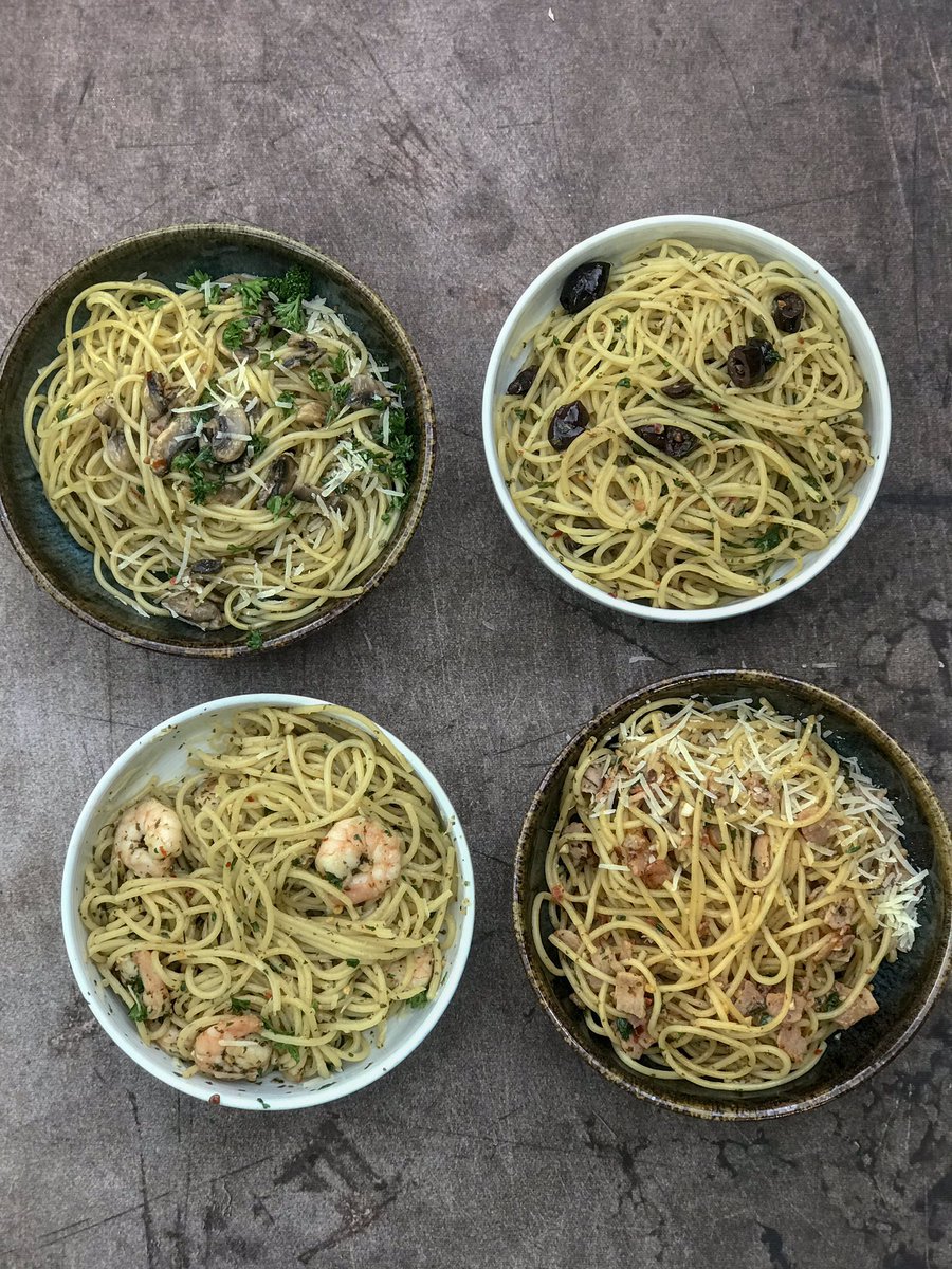 monikamanchanda's tweet photo. Dinner tonight is the result of cooking and shooting for an exciting upcoming series on the blog #sinamon #sinamonkitchen #dinner https://t.co/xrUokDD6Ky