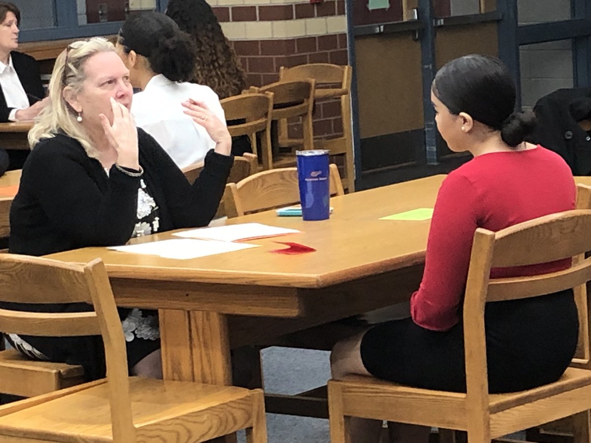 Resi_Counselors's tweet photo. World of Work is underway.  This event is a graduation requirement that provides students with an opportunity to go through a mock interview and receive feedback from the interviewer.  Here are some moments from the beginning of the event. https://t.co/TBuyCnQj7T