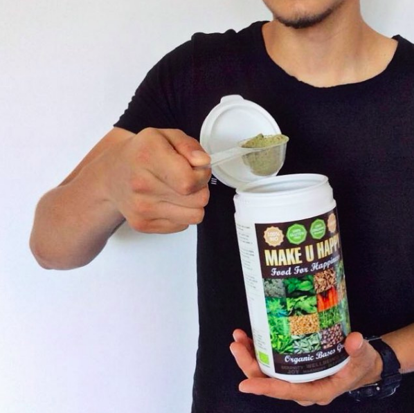 For_Long_Life's tweet photo. MAKE U HAPPY Food For Happiness is suitable for vegans (as all our products)🌱 All ingredients are from certified organic farming 💚 
Check our website:
💚https://t.co/kF07DqEcZW💚 
and learn more💡We offer 2 flavors: cocoa-banana🍌&amp; green bases🌱

#forlonglife #makeuhappy #vegan https://t.co/t7VzKMDOK3