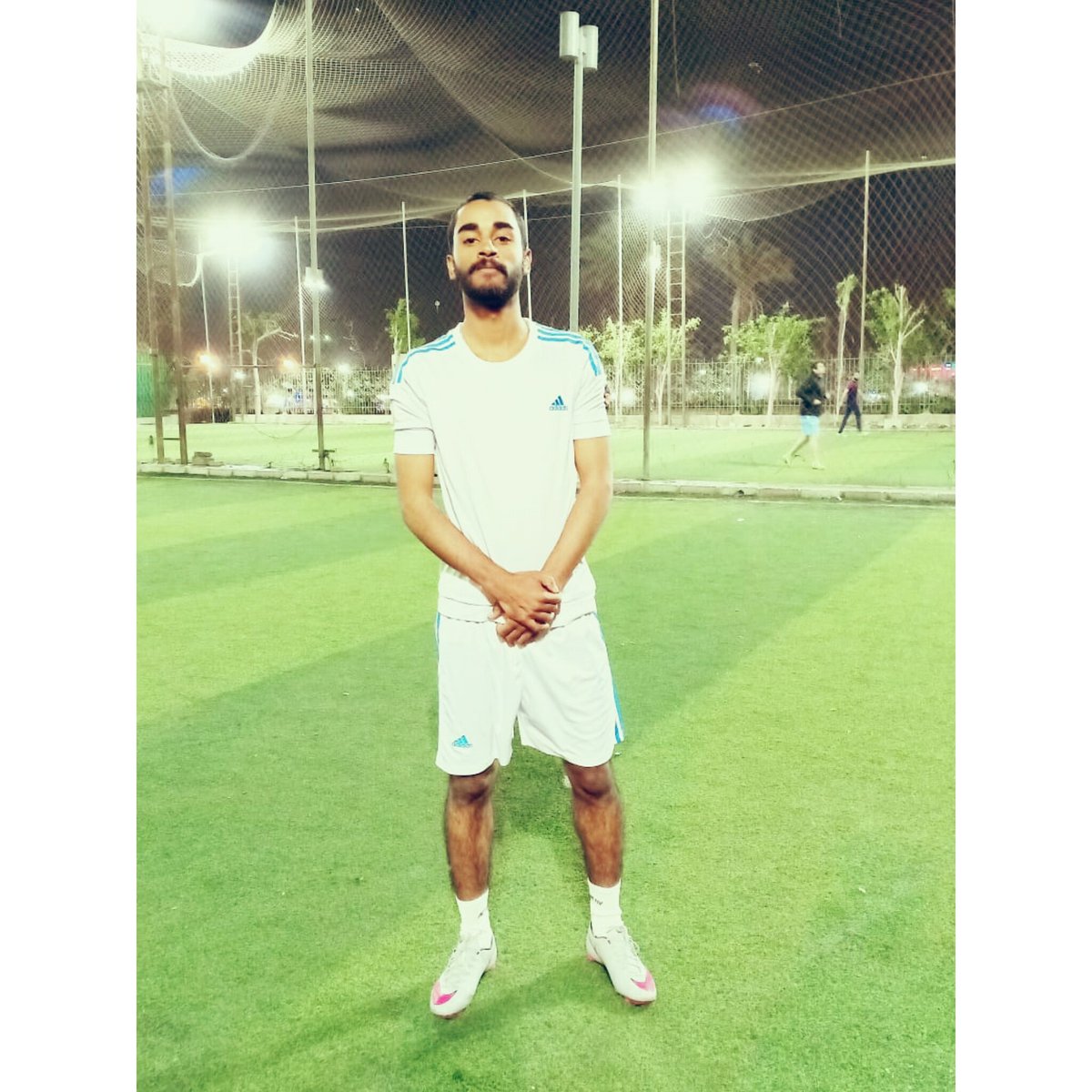 زَيّنٌ tweet media