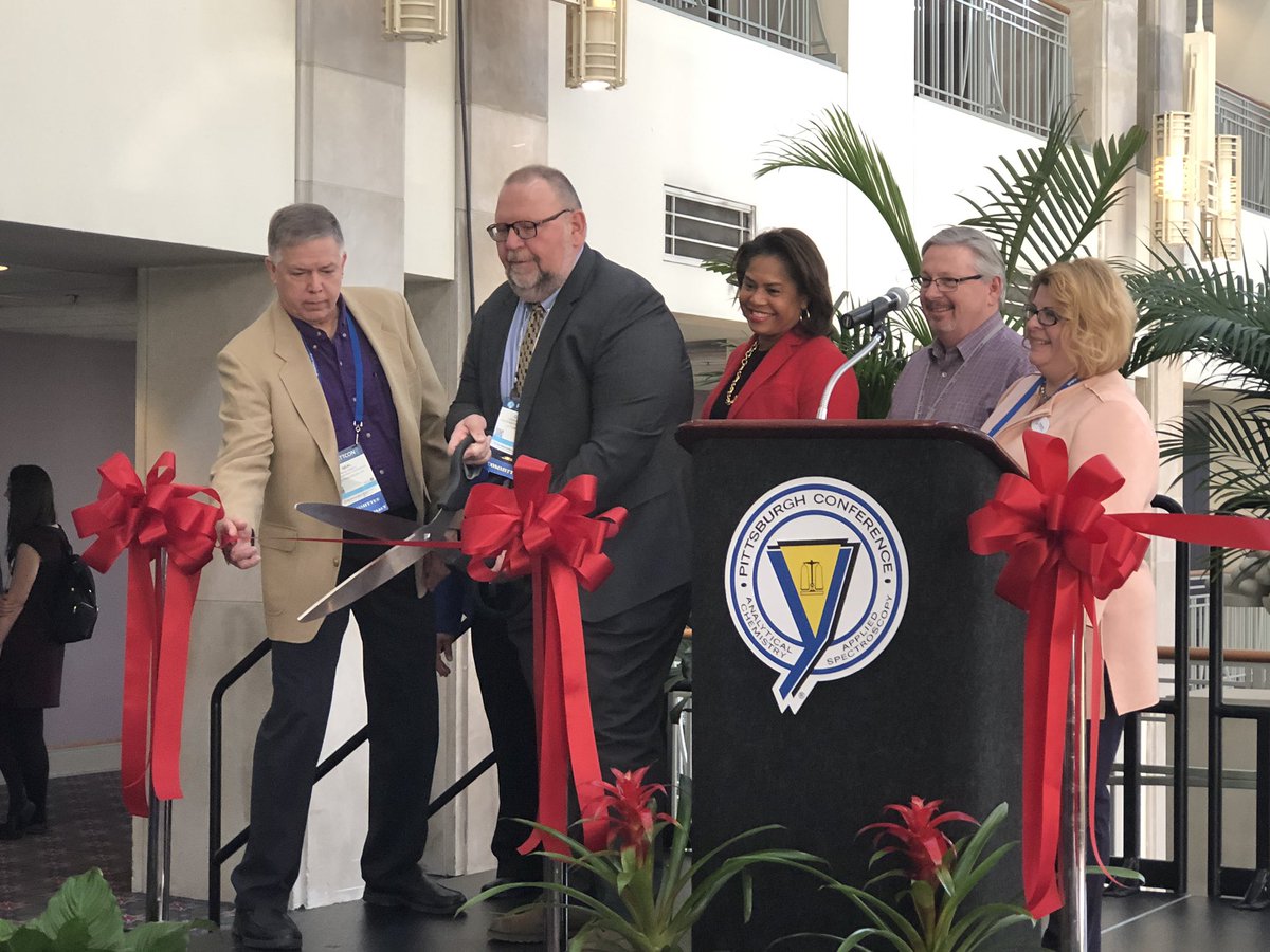 PHLLifeSciences's tweet photo. Welcome @Pittcon #Pittcon2019 to #Philadelphia. #PHLCVB President &amp; CEO Julie Coker Graham speaks at expo ribbon cutting.  “We’re open!” says conference president Dr. Charles Gardner @discoverPHL @meetPHL https://t.co/x9wkLk9BX3
