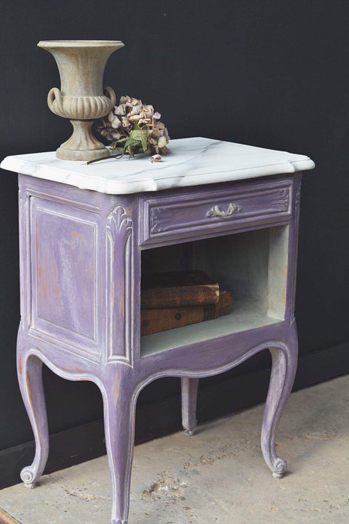 The Marmalade House (@marmaladehouse) on Twitter photo Putting together new skills in marbelling, faded grandeur & wet distressing, to blend & age colours in a soft, creative way with @Johnathanmarkmendes @briktreegallery Using <a href="/anniesloanhome/">Annie Sloan</a> #chalkpaint #Rodmell available <a href="/rossitersofbath/">Rossiters of Bath</a> #furniturepainting #marmaladestyle Putting together new skills in marbelling, faded grandeur & wet distressing, to blend & age colours in a soft, creative way with @Johnathanmarkmendes @briktreegallery Using <a href="/anniesloanhome/">Annie Sloan</a> #chalkpaint #Rodmell available <a href="/rossitersofbath/">Rossiters of Bath</a> #furniturepainting #marmaladestyle