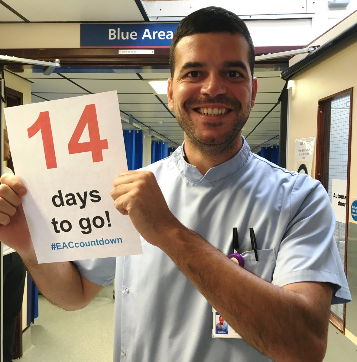 FrimleyHealth's tweet photo. Only 14 days left in our #EACcountdown until the opening of A&E in Wexham Park's new Emergency Assessment Centre. Staff nurse Elia Sarno says he is looking forward to working in the spacious environment.
@EliaSarno32 @seanhardinguk @FHFTnursing @FrimleyHC https://t.co/0WRUW0TfXf