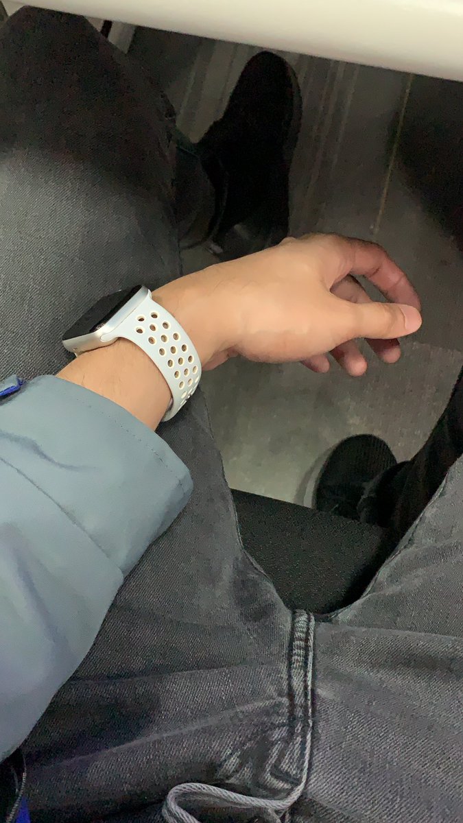 n3rdlov3's tweet photo. I was just given my company loyalty reversible jacket. Lo and behold, it is a bit short for me. #tallboyproblems https://t.co/Zn6Wu9nU2C