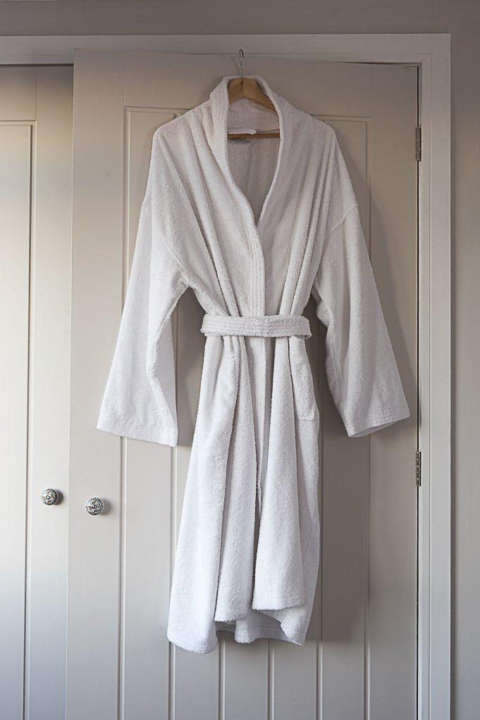 westvale06's tweet photo. Lot's of great quality #towelling products available at very competitive prices.  sales@westvaletextiles.co.uk  01825-766866 for trade price list  #wholesale #quality #towels #cotton #bathroom #spa #leisure https://t.co/4RgqvxceMh