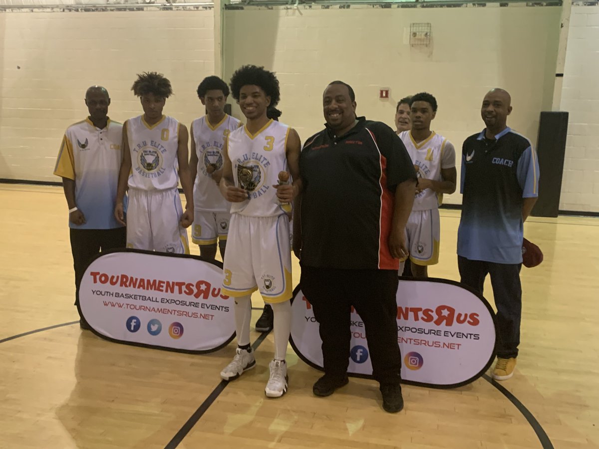TournamentsRUs's tweet photo. Tournaments R Us 7 th Annual St Patrick’s Day Weekend Youth Basketball Championships in Atlanta on March 15-17, 2019

10th Grade Boys Champions: T.R.U. Elite 2021
@tru2021 https://t.co/014g3OMqxm