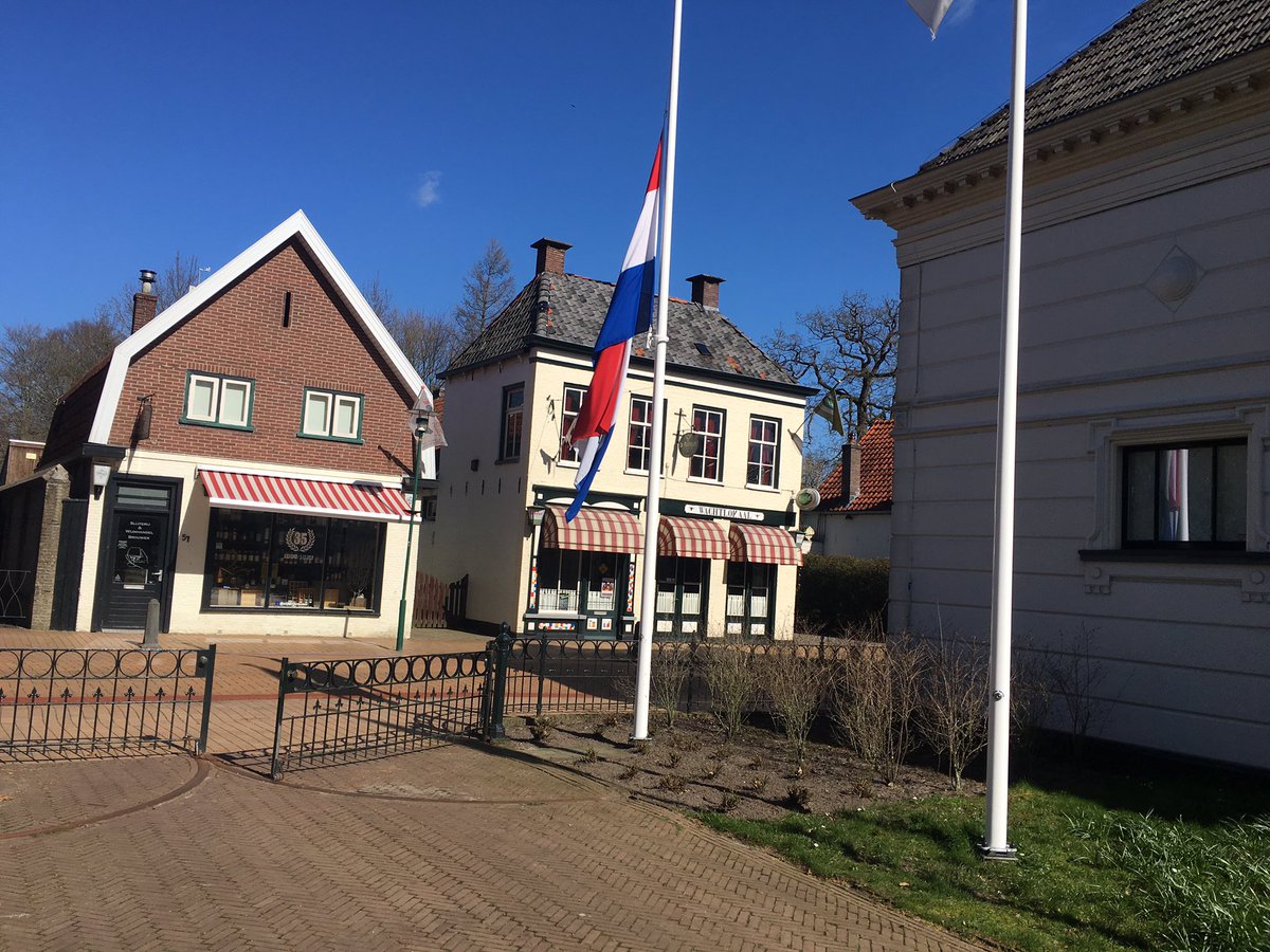 In <a href="/Opsterland/">Gemeente Opsterland</a> zijn we stil vanwege de moorden in Utrecht gisteren. We betuigen ons medeleven met slachtoffers en nabestaanden. Belangrijker dan ooit is dat wij ons allen inzetten voor een vreedzame samenleving.