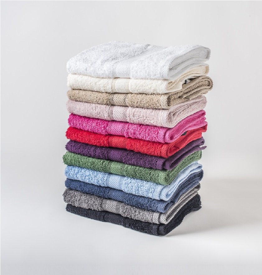 westvale06's tweet photo. Lot's of great quality #towelling products available at very competitive prices.  sales@westvaletextiles.co.uk  01825-766866 for trade price list  #wholesale #quality #towels #cotton #bathroom #spa #leisure https://t.co/4RgqvxceMh