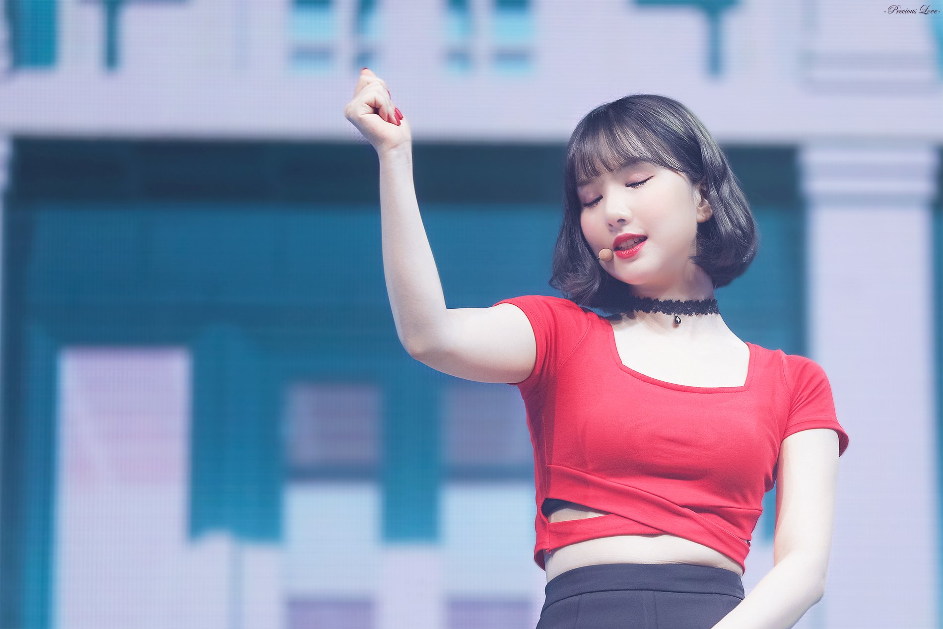 D2BiURBUcAENFih.jpg:large