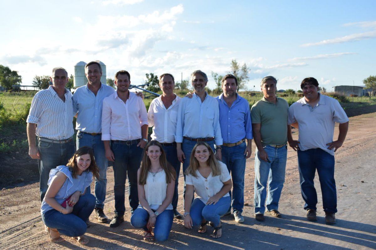 gustavohein_'s tweet photo. Junto a Mauro Sittner y el gran equipo que lo acompaña, vamos a cambiar Aldea San Antonio. Cada vez somos más los que creemos que un cambio real es posible y que juntos, podemos lograrlo. https://t.co/ex7M70uQXi