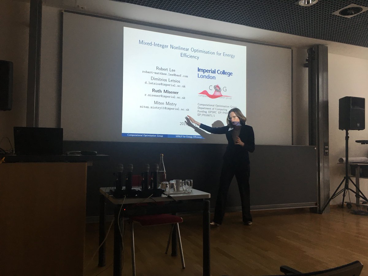ycope2019's tweet photo. @RuthMisener, the stage is yours! Do you wanna know the latest on computacional #optimisation? Our #ycope fellows are getting fabulous updates! 😀 #ycope2019 #maxplanck #imprs #mpi #science #research #conference #phd #phdchat #ChemEng #biotech https://t.co/eyzc0uEyq7