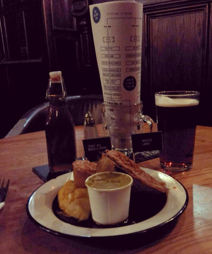 "Pie &amp; Mash Geordie style" #pieloving photo credit: stryan16