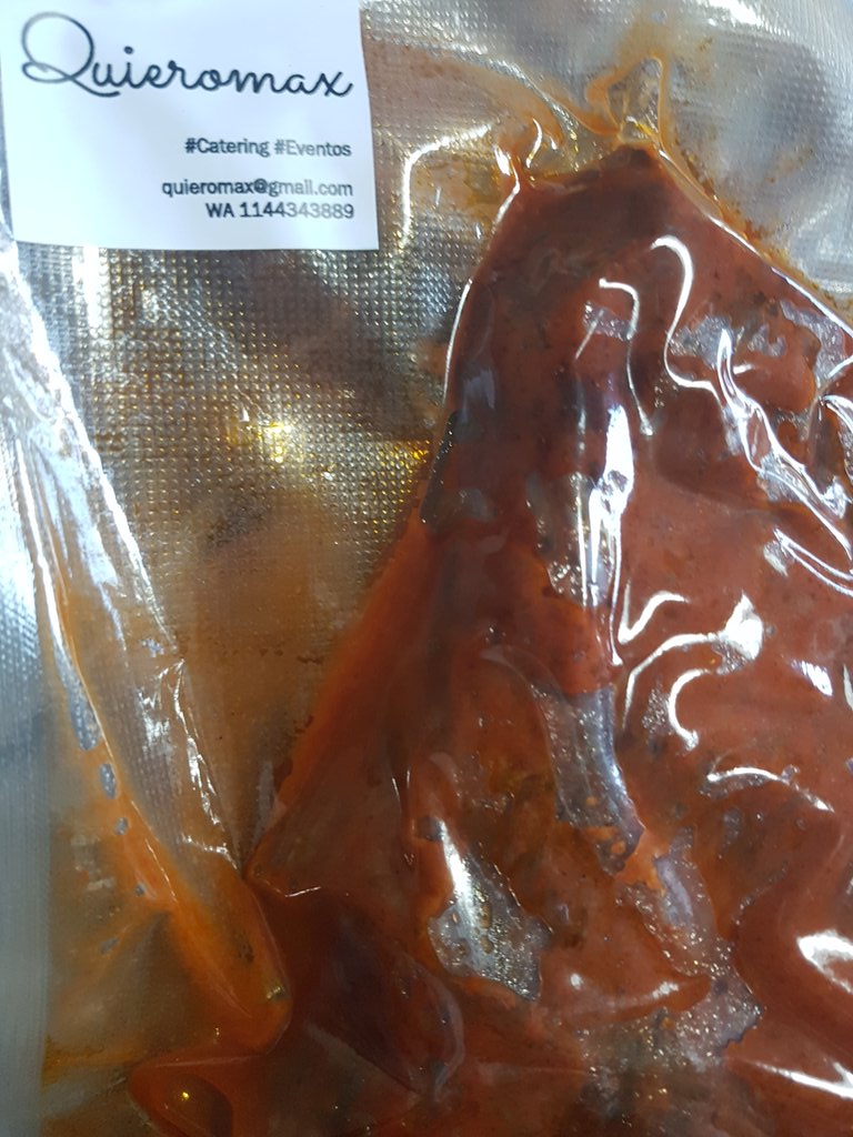 quieromax's tweet photo. Encargue aquí su pastrón para Pesaj o vaya a llorar al muro. Yo avisé. #pastron #casero #pesaj https://t.co/7QdmgSoYEO
