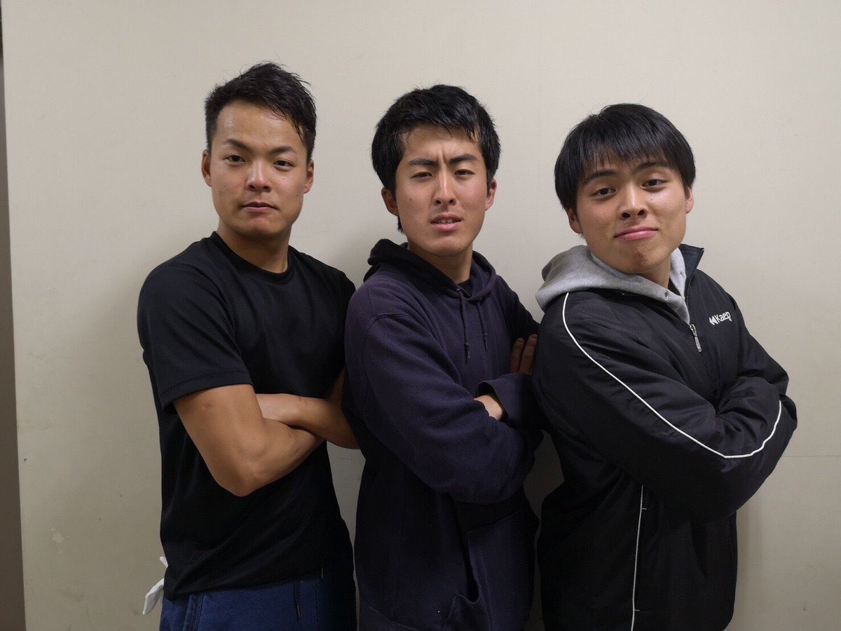 Legendof_ANGELS's tweet photo. 【メンバー紹介No.32】
熱盛ぃぃぃ!!系コントラ男子のおっくん!
夢に向かって走りつつ、マーチングにも本気で向き合う努力家😎おっくんの熱さや前向きな発言、大きな返事に周囲のメンバーもやる気がみなぎります!
いつ見ても頭にタオル巻きがち🤔
#LA2018
#legendofANGELS https://t.co/5XGdt0J2ww