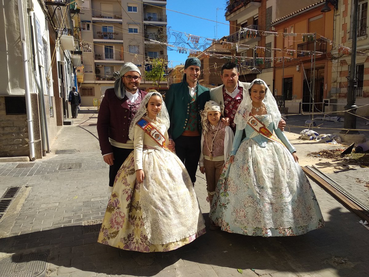 AjMislata's tweet photo. Últimes mascletades de #FallesMislata19 @CarlosFBielsa @tonii_arenas https://t.co/A4Zs96z5Rw
