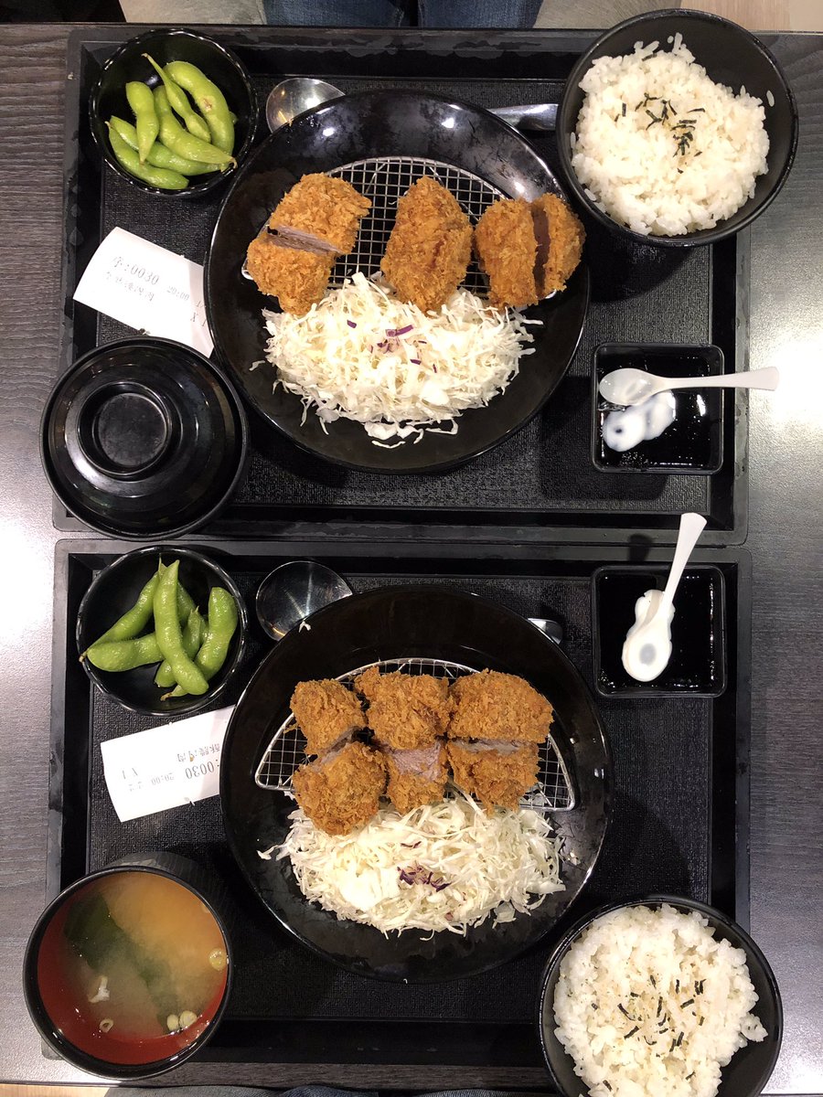 Pharmacist_Abao's tweet photo. 看到昨天藥理分數慶祝一番~
吃美食總是要找盡各種藉口🤣
吃飽回家繼續努力💪🏽
#122D https://t.co/mcZeeZN4Xi