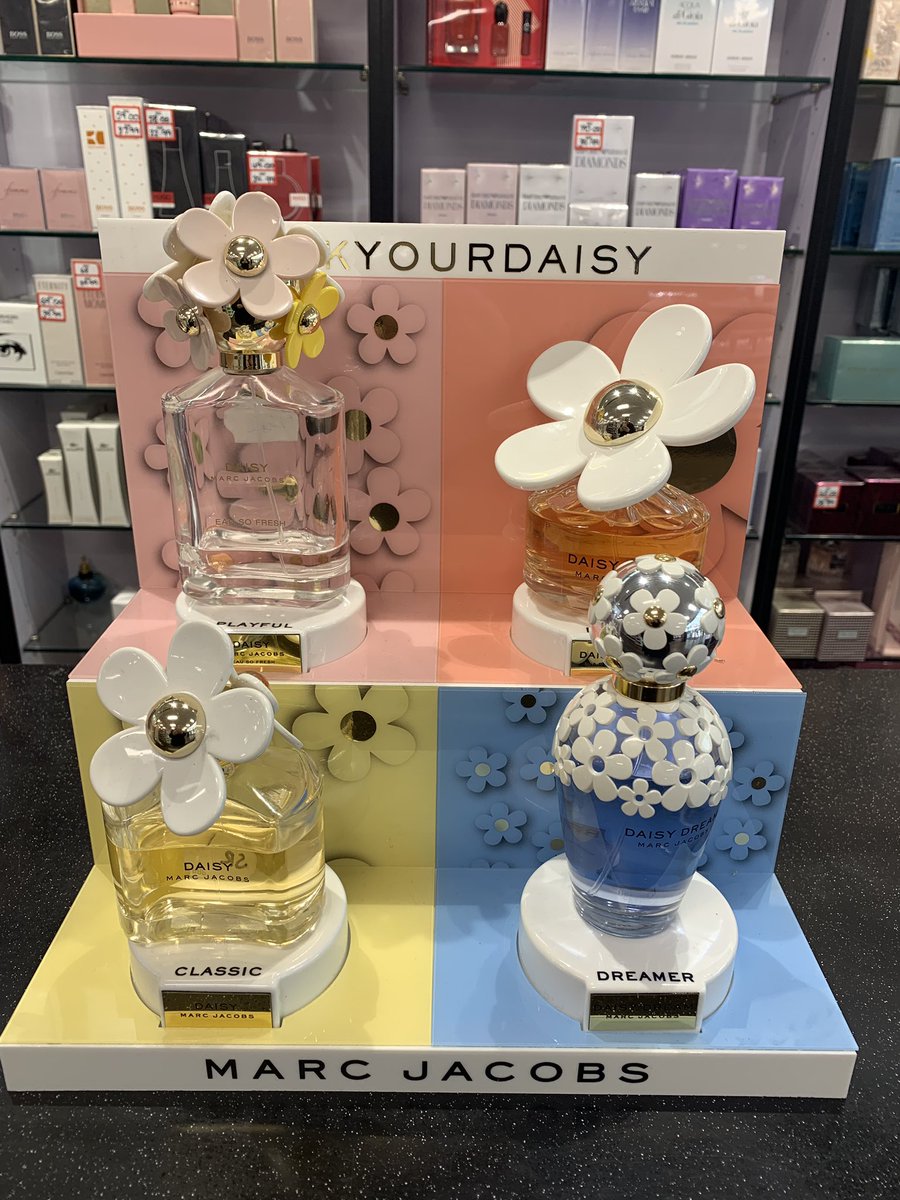 KingwellB's tweet photo. @TPSPeople @michelle_tyson1 @FragranceFDN_UK #NationalFragranceWeek #TPSFW #MarcJacob which ones your favourite? https://t.co/fwRt5sbXJ6