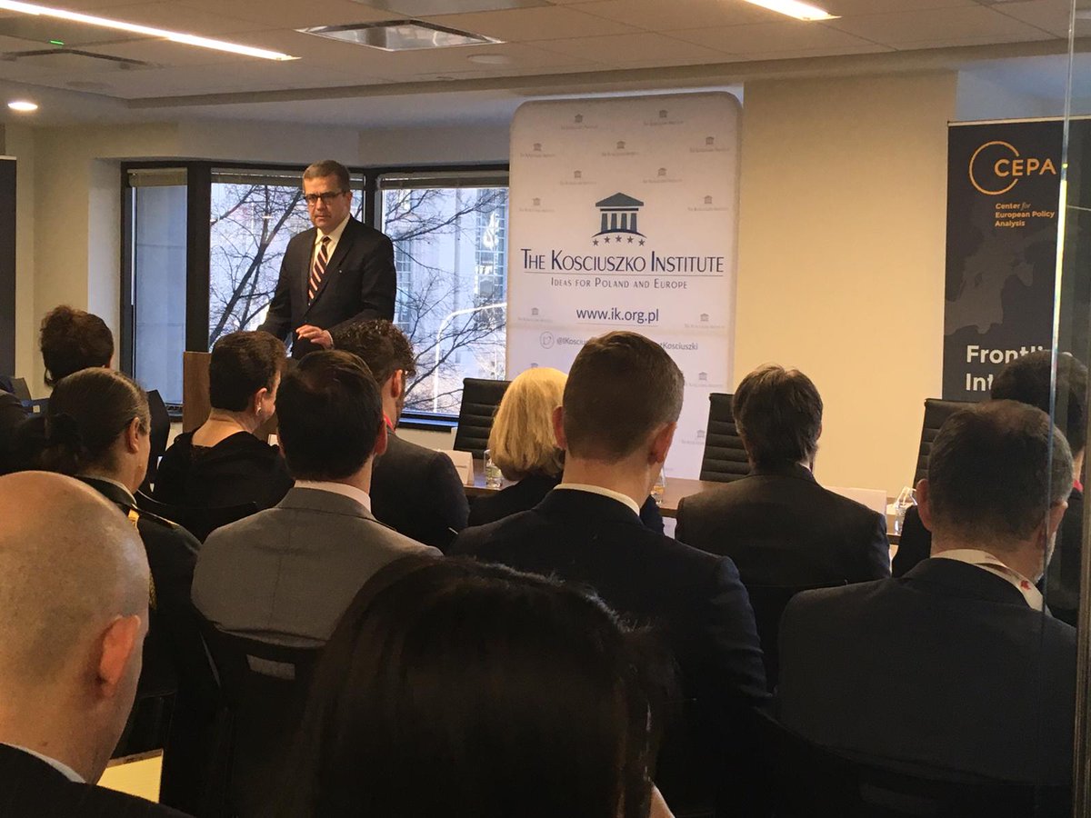 CYBERSECEU's tweet photo. .@AmbWilczek @PolishEmbassyUS at #CSDC19: With the #3Seas Digital Highway, we will bridge gap in #telecommunications, supporting business & attracting foreign investments. We see #3SDH contributing not only to #CEE, but also to the whole #EU. #Digital3Seas https://t.co/FnRk56yH83