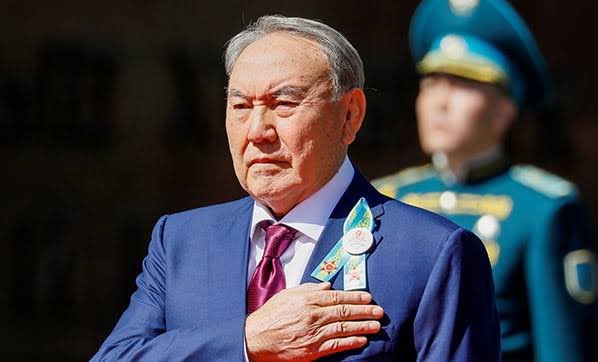 Kazakistan Devlet Başkanı #NursultanNazarbayev istifa etti.