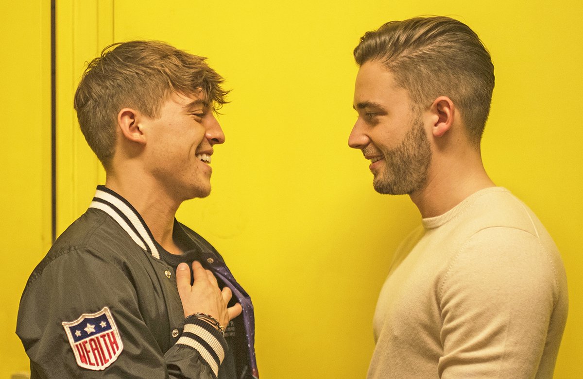 Lees hier het interview "Hoe Nathan Moszkowicz zichzelf naar succes knokte" @NamamArtists #Ondernemen <a href="/LilKleine/">Lil' Kleine</a> Special STUDENT: iamstudent.nl/ik-keek-hoe-ve…
