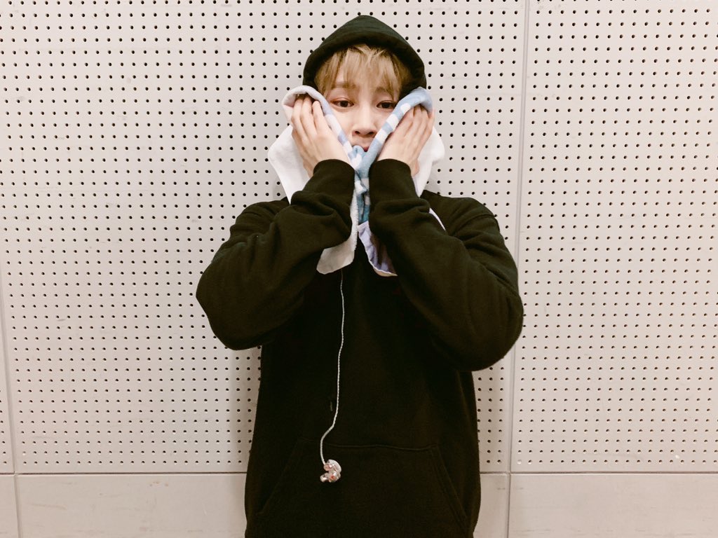 [☁️]

도쿄부터 오사카까지 일본 하늘 여러분을 만날 수 있어서 너무 행복한 시간이었습니다💜 하늘 여러분과 함께한 시간 절대 잊지 못할 거예요!

#하성운
#HASUNGWOON
#MyMoment