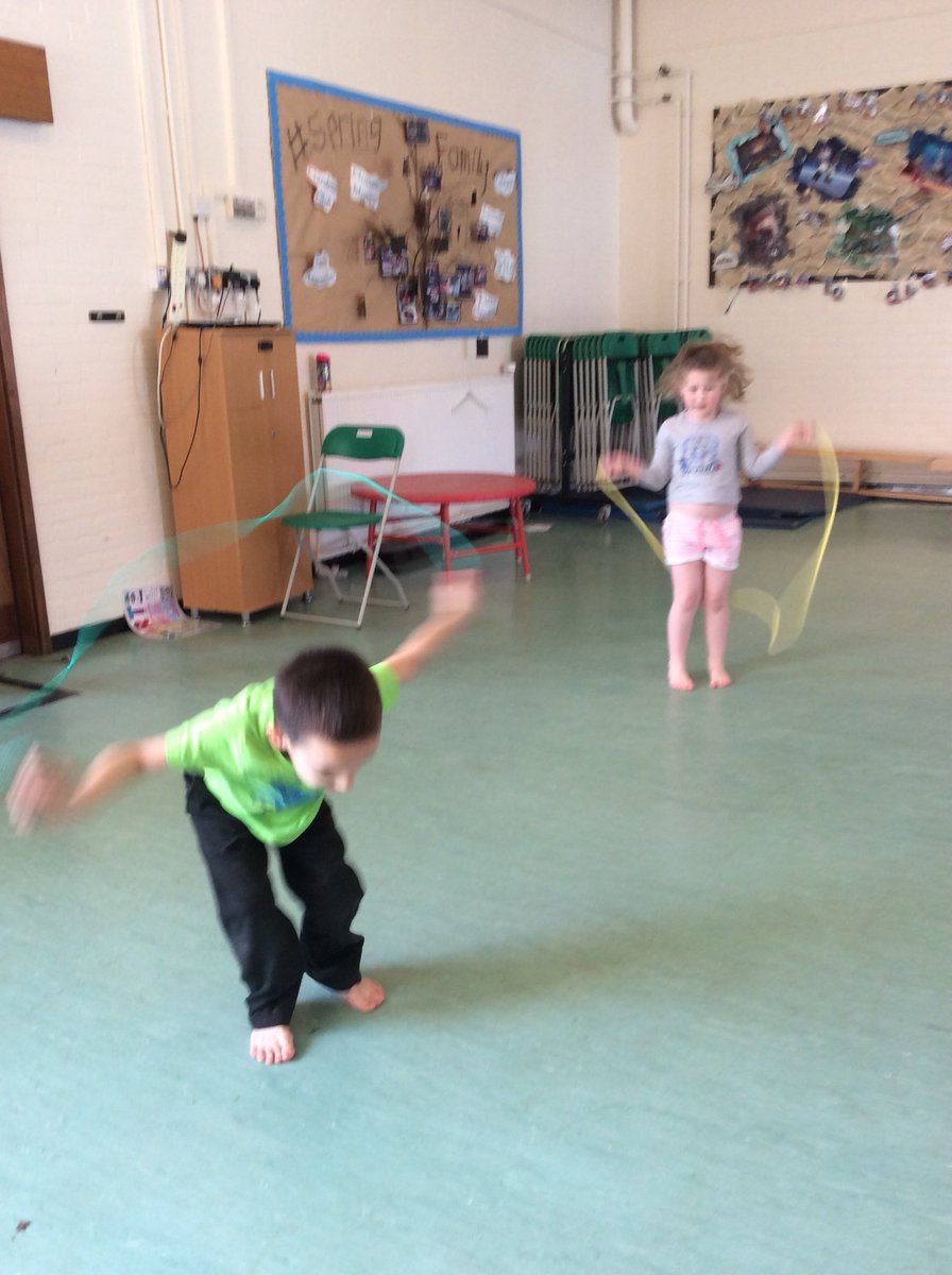 Springwood_Prm's tweet image. Practicing jumping and skipping in #spring Pembroke #springpe