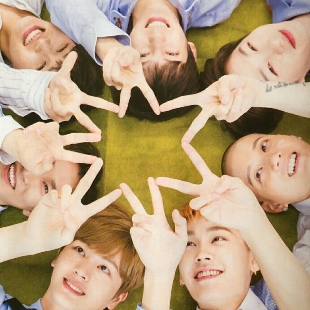 CytheriaX's tweet photo. #비투비_7주년의_7I억
谢谢你们成为了BTOB
因为你们走的每一步都踏实 都有迹可循 所以你们的路一定会很长远
我爱的兔比 七周年快乐
等你们完整体回归
以后的路我们还要一起走
예지앞사 비투비💙 https://t.co/Y93UMuEab4