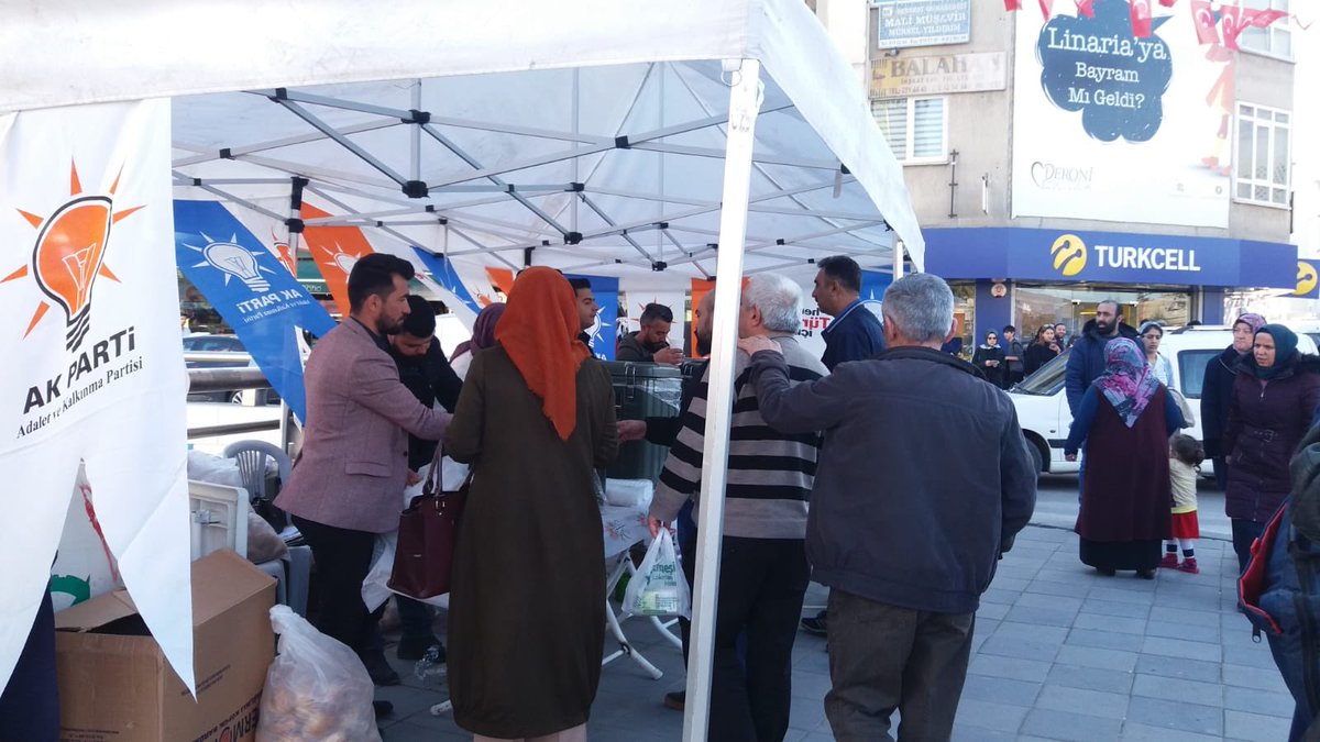 aksincangenclik's tweet photo. SKM programı kapsamında, Ankara Caddesinde vatandaşlarımıza çorba ikramında bulunduk. Afiyet Olsun
@AliOsmanOzdemir @umitcanuludag https://t.co/bP2p8RWrXc