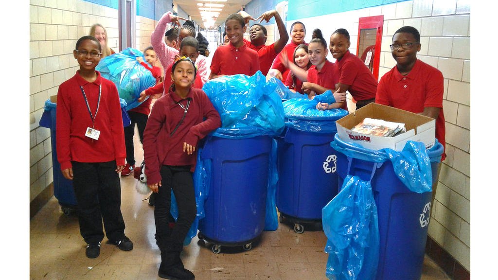 ChristinaK12's tweet photo. Kirk Middle School Claims Keep America Beautiful Recycle-Bowl Title

#KirkMS #StateChamps #NationalChamps #CSDPride #DoBeautifulThings https://t.co/dZ2NGT8IUr