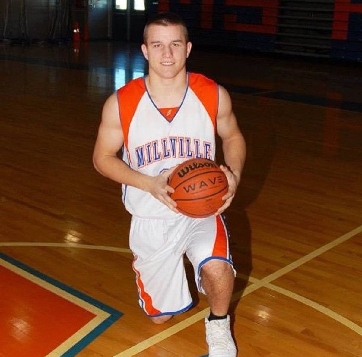 Timeless Sports on X: (2008) Mike Trout hooping in high school