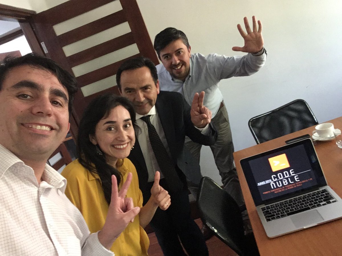 CodeNuble's tweet photo. Una provechosa reunión sostuvimos hoy con @CorfoNuble buscando concretar la colaboración y apoyo para #CodeÑuble 
7 y 8 de junio 💪✌️

#Ñuble #RegionInteligente @DanielSepul2017 @mary_diaz_r @Rfonsecach @juantdm @Corfo https://t.co/ROvILbV4wc