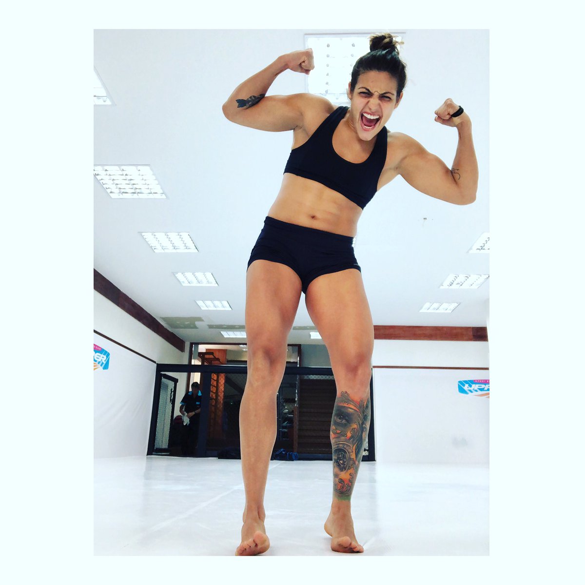 polibotelho's tweet photo. Vamos pra guerra !! 👊🏽🚀🚀
-
-
-
#teambotelho #sparring #sparringday #ufc236 #luta #mma #ufc #brasil #rio #riodejaneiro #flamengo #novauniao #academiaupper #minasgerais #mg #muriae #mma #ufcatlanta #strong #forte https://t.co/dyy8p7sQJT