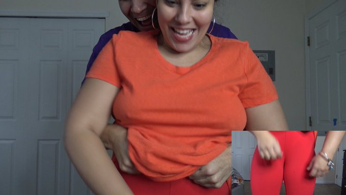 ROCK PAPER SCISSORS CHALLENGE LOSER GETS A CAMEL TOE WEDGIEVIDEO: https://t.co/MTwKEjzDrz https://t.