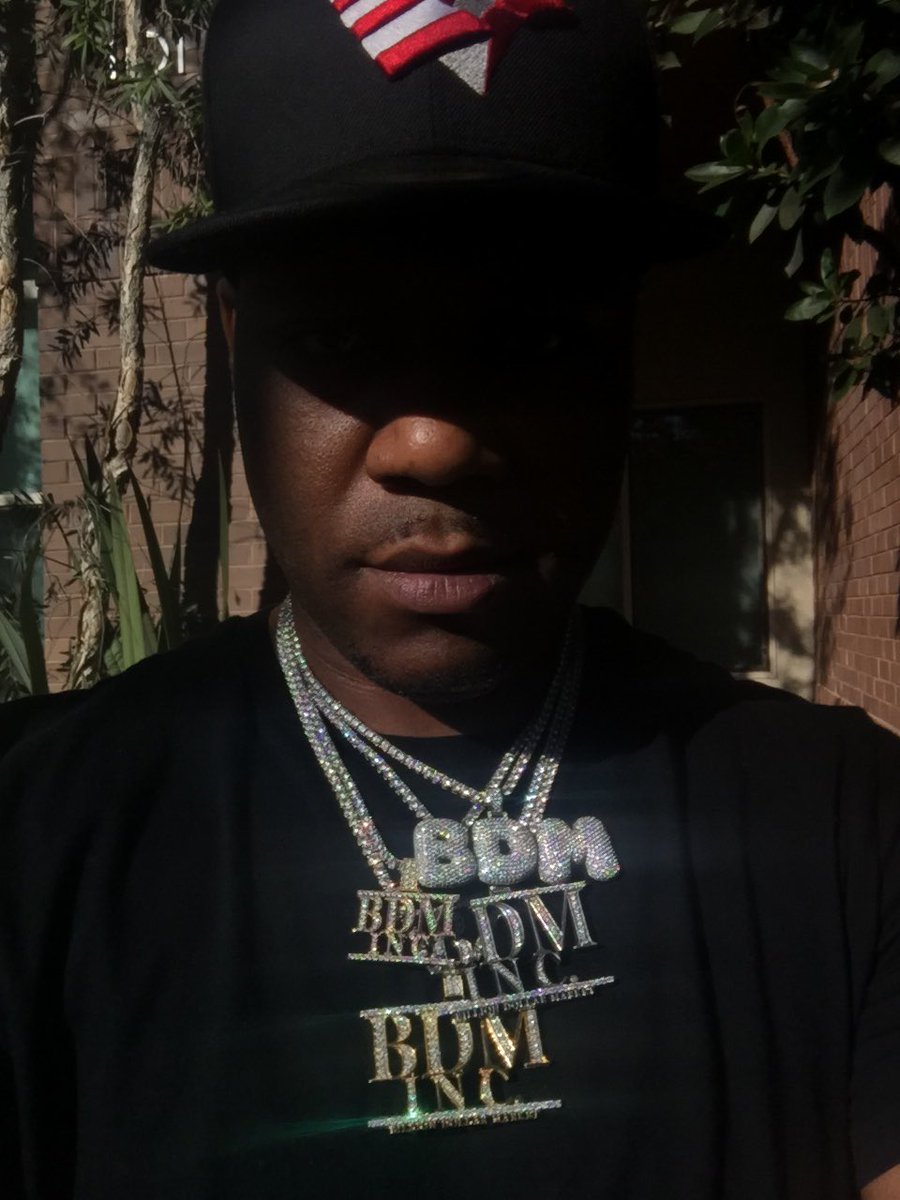 BdmShort's tweet image. Go Follow @B_DollarMarket  🏛🏛🏛