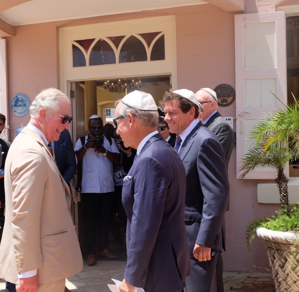 Официальный визит принца Уэльского и герцогини Корнуольской на Карибские 