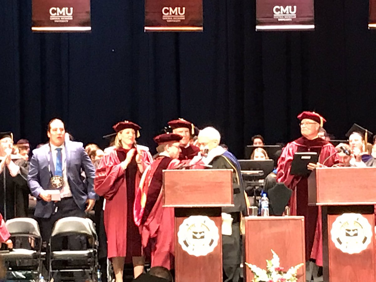 erin_strang's tweet photo. @cmichprez https://t.co/eHvSFVYc2v