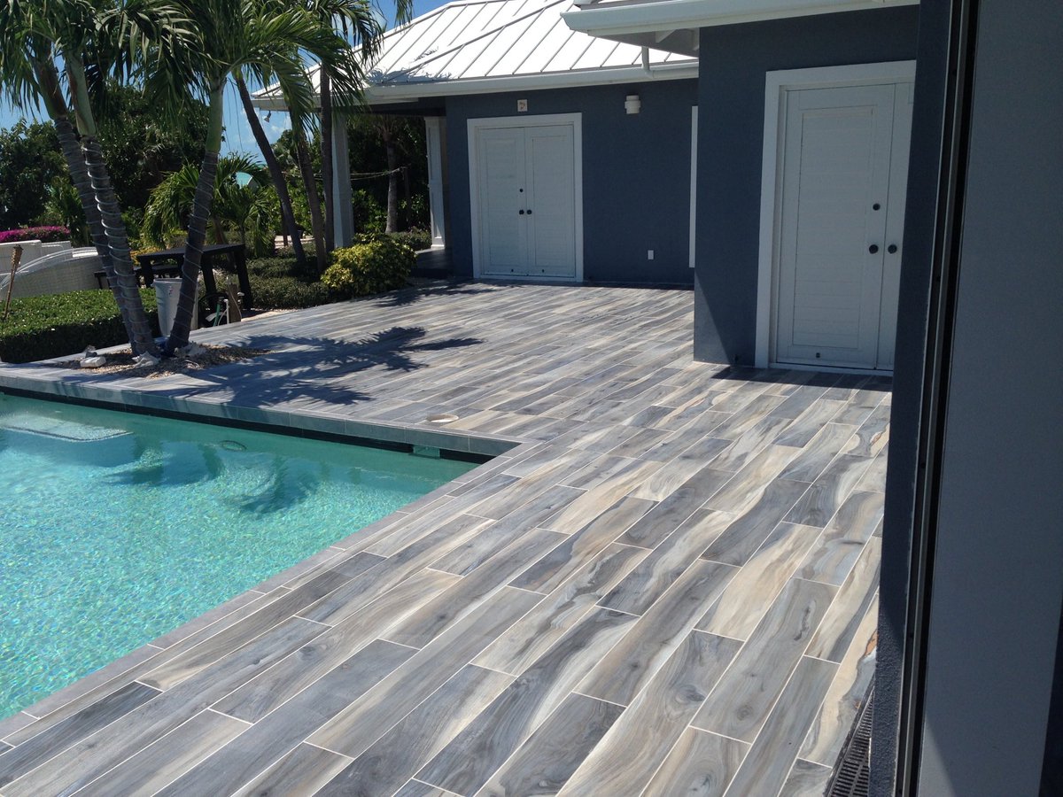 SurfaceIQ_'s tweet photo. South Florida’s top #StonePros. Porcelain tiles at incredible prices. #SouthFlorida #Miami #FortLauderdale #BocaRaton #KitchenDesign #Countertops #Granite #Marble #Quartz #Onyx #Tile #Porcelain #FloorTiles https://t.co/J7drQ0hm3D