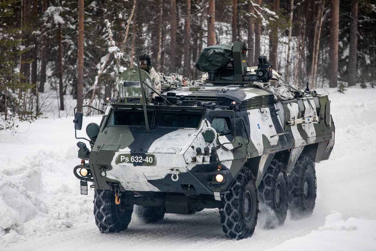Maavoimat's tweet image. CET/FIT phase has provided lessons learned involving concentrating troops into the deployment area, attaching 🇫🇮 battle group to 🇸🇪 brigade &amp;amp; deploying for a mission and preparing the battlespace. #finarmy #interoperability #NorthernWind2019 #fise #swefin