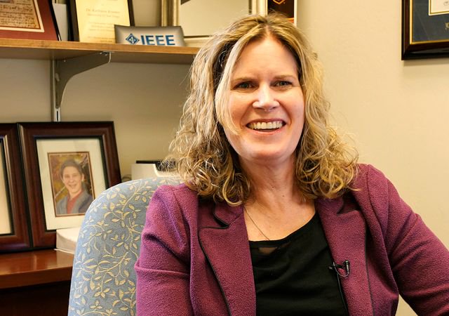DeanRobertsUSD's tweet photo. Kathleen Kramer, PhD, professor of electrical engineering, shares her philosophy behind shaping student success at the USD Shiley-Marcos School of Engineering. #usdofficehours #USDExplores #usdresearch https://t.co/X4GdVH8rj6 https://t.co/j8ihkSdEvD
