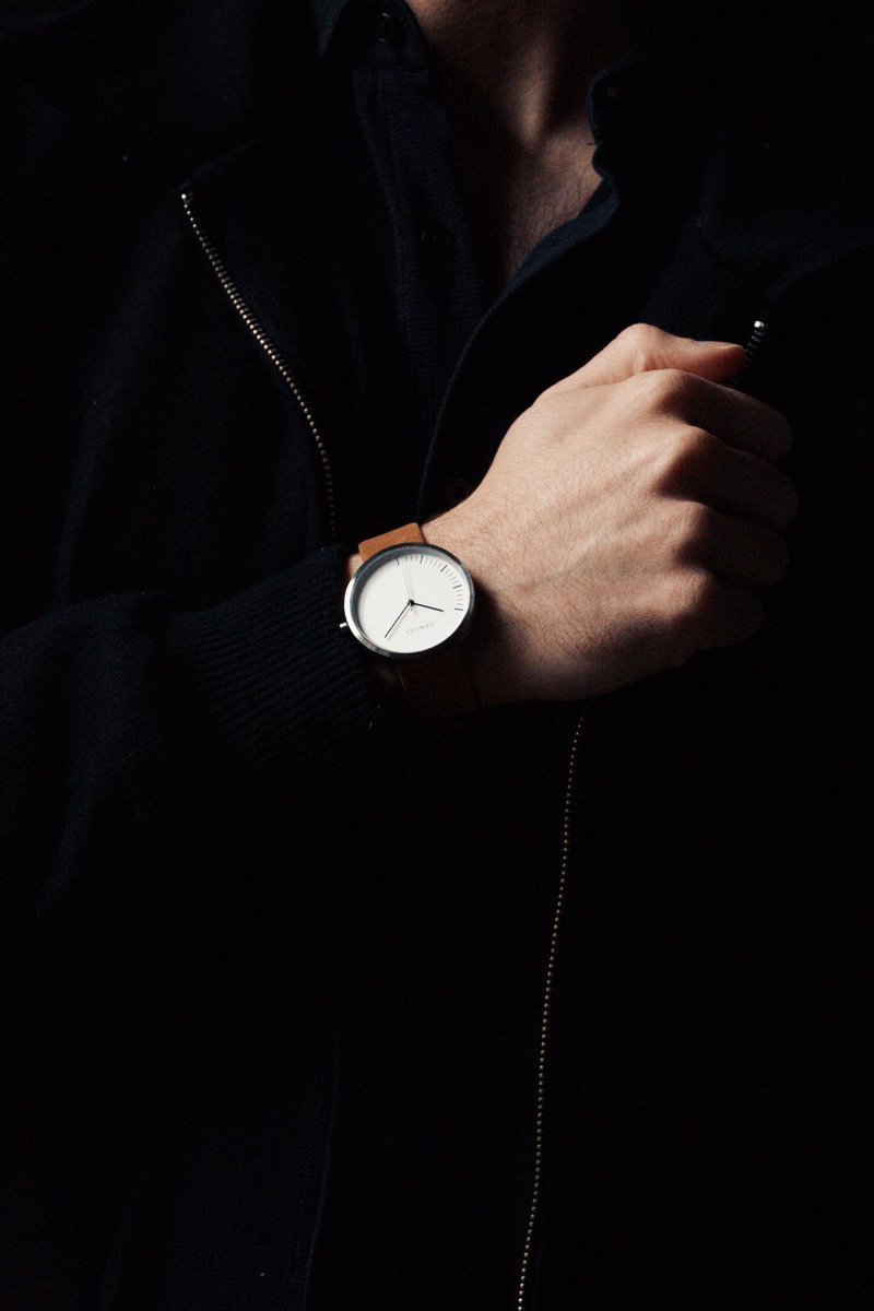 ormous.watches tweet media