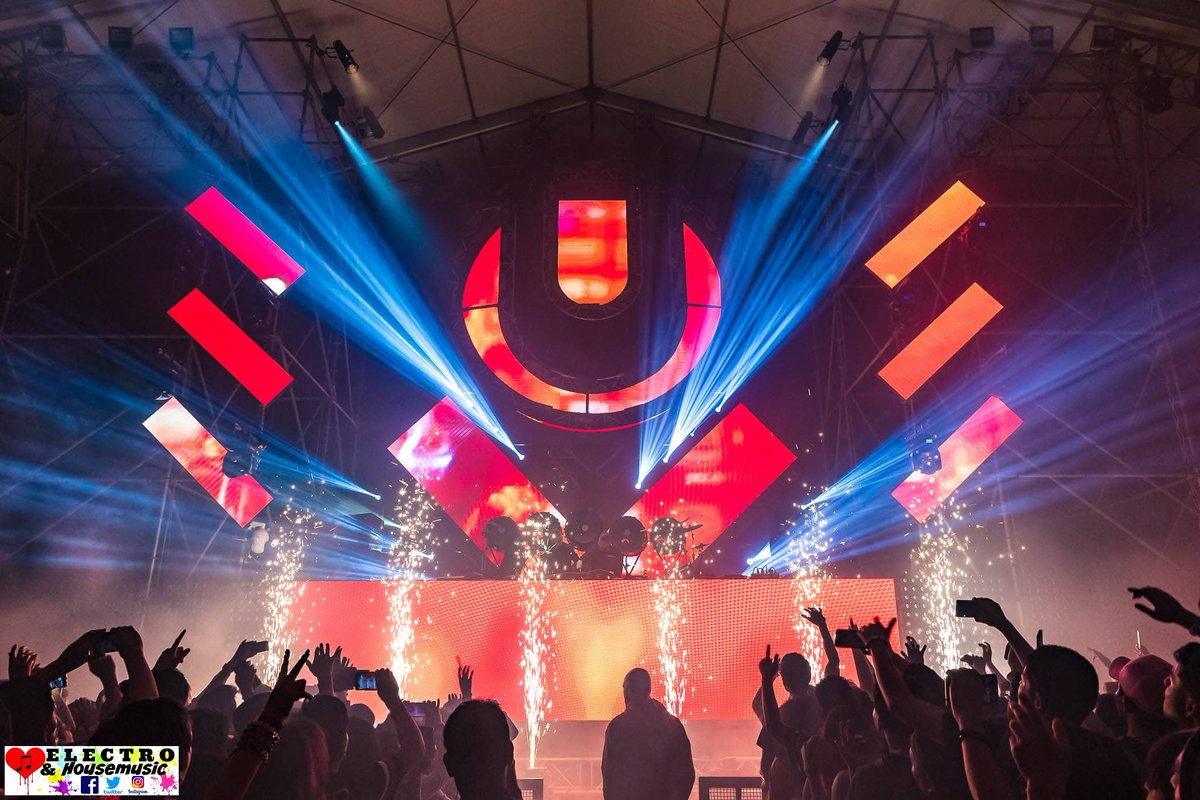 DJElectroHouseL's tweet photo. 🔥Subamos la temperatura,Déjate llevar, @Ultra_Peru 🇵🇪❤♫🔊🕺😍🙌👌🔥#rtuperu #ultraperu
#electro #electronicmusic #tomorrowland #rave #edmlove #love #edm #ibiza #party #MusicFestival #partygirl #ravegirls #EDCLV2019 #EDMlife #Coachella
#dancemusic #dj #Ultra2019 #housemusic https://t.co/2PnTUtKmIE