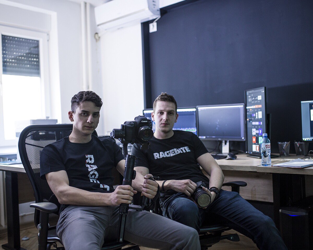 ragebite's tweet photo. Yesterday we spent working on a new team #video. It was such an exciting experience for all of us. It is always nice to see how many talented people surround us. Stay tuned for the final cut that's coming soon! #ragebite https://t.co/izHQStRFWd