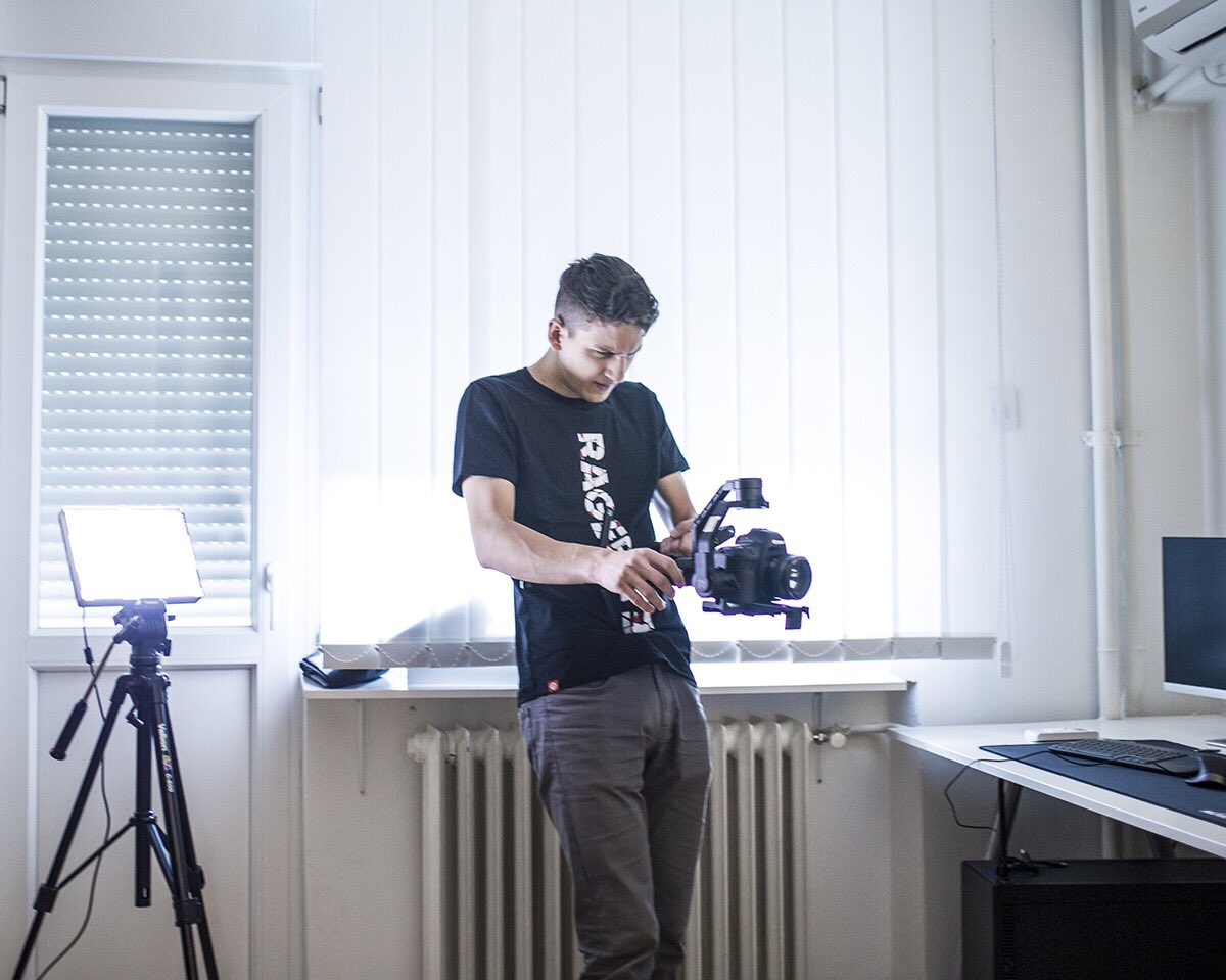 ragebite's tweet photo. Yesterday we spent working on a new team #video. It was such an exciting experience for all of us. It is always nice to see how many talented people surround us. Stay tuned for the final cut that's coming soon! #ragebite https://t.co/izHQStRFWd