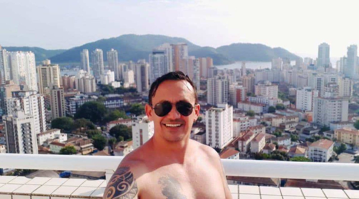 g1's tweet photo. 'Don Juan do Ceará' é preso após conquistar e chantagear mais de 40 mulheres https://t.co/I5miutBe3y #G1 https://t.co/45E6KQb7el