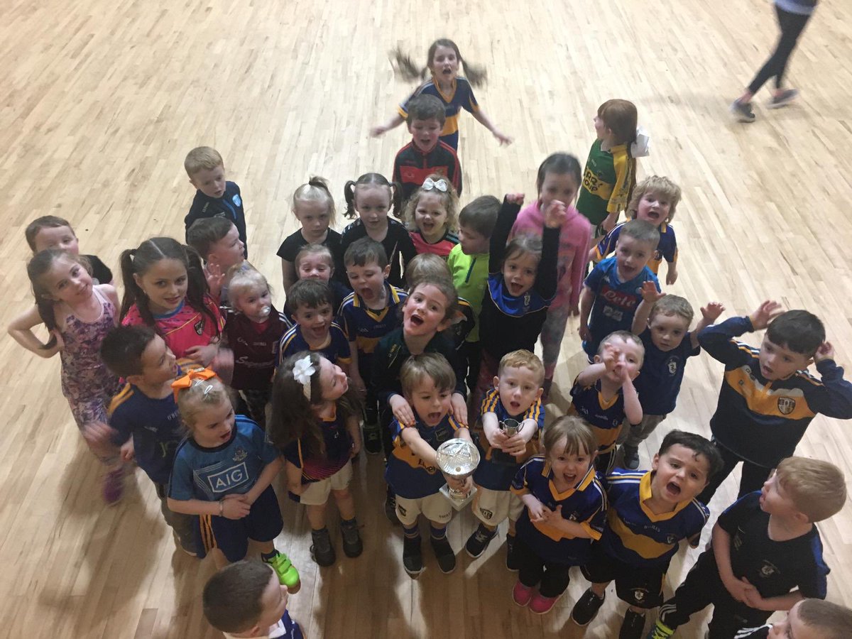 RossaGACBelfast's tweet image. Congrats to Daire and Lochlann 👏 U6 footballers of the week 🏆